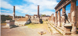Pompeii tour with TREDYTOURS: The temple of Apollo in Pompeii