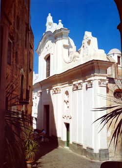 La facciata barocca della Chiesa di Santo Stefano