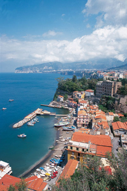 Vista della costa di Sorrento 