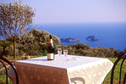 Hotel Amalfi Coast: Beautiful sea-view from the hotel Antico Parco del Principe along the Amalfi Coast