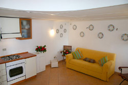 THE KITCHEN OF IL PRINCIPE APARTMENT