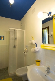 Bath of the  blue-yellow room