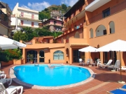 Exterior of the hotel with the Swimming Pool