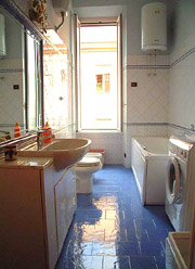 Apartment Holiday Rome: Bathroom of Eroi Holiday Apartment in Rome