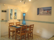 The dining area of the Bucaneve apartment