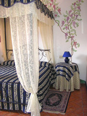 Apartment in Montepulciano: The double room of Il Glicine in Montepulciano