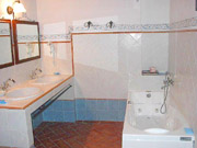 Apartment in Montepulciano: The bathroom of Il Glicine apartment in Montepulciano