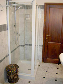 Apartment in Florence: Bathroom of Donato Apartment