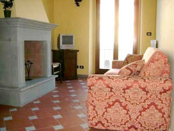Accommodation in Florence: Living room of Donzella Accommodation
