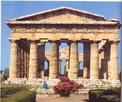 Photo of the temple of Neptune in Paestum